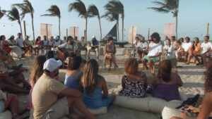 Primeiras imagens e setlist do programa CORONA LUAU MTV são divulgadas