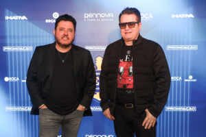 Bruno & Marrone embalam o penúltimo a noite do Navio do Zezé