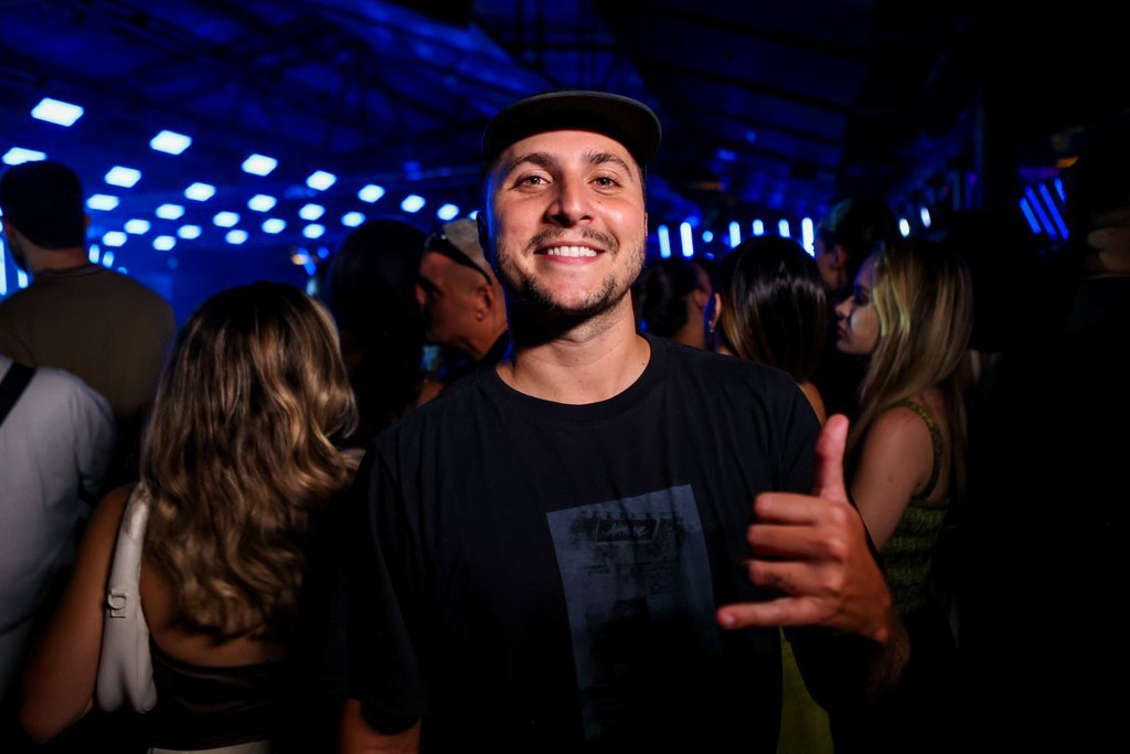 Yan grava “PagodYANdo nas Alturas” no Morro da Urca e reúne nomes consagrados do gênero 33 Novinho 5444
