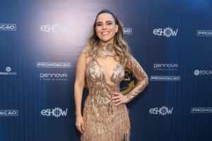 Wanessa Camargo brilha em show no cruzeiro de Zezé Di Camargo e celebra união familiar