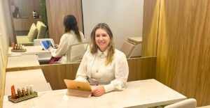 Dra. Karen Crepaldi traz a estética como aliada para autoestima e bem-estar em cuidados humanizados
