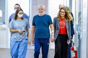 Lula sai do hospital pronto para novos desafios: a cirurgia foi um sucesso!