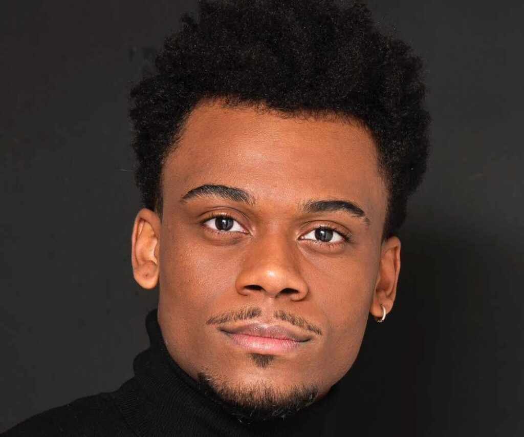 Com carreira brilhante, HIPÓLYTO estreia na dublagem de Mufasa como Taka (Scar) Com carreira brilhante, HIPÓLYTO estreia na dublagem de Mufasa como Taka (Scar)