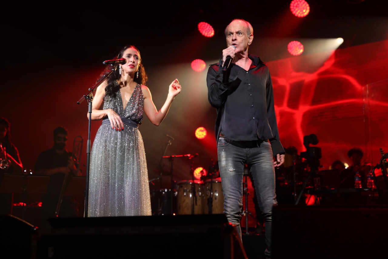 Ney Matogrosso encanta durante apresentação no Navio Marisa Monte, organizado pela PromoAção
