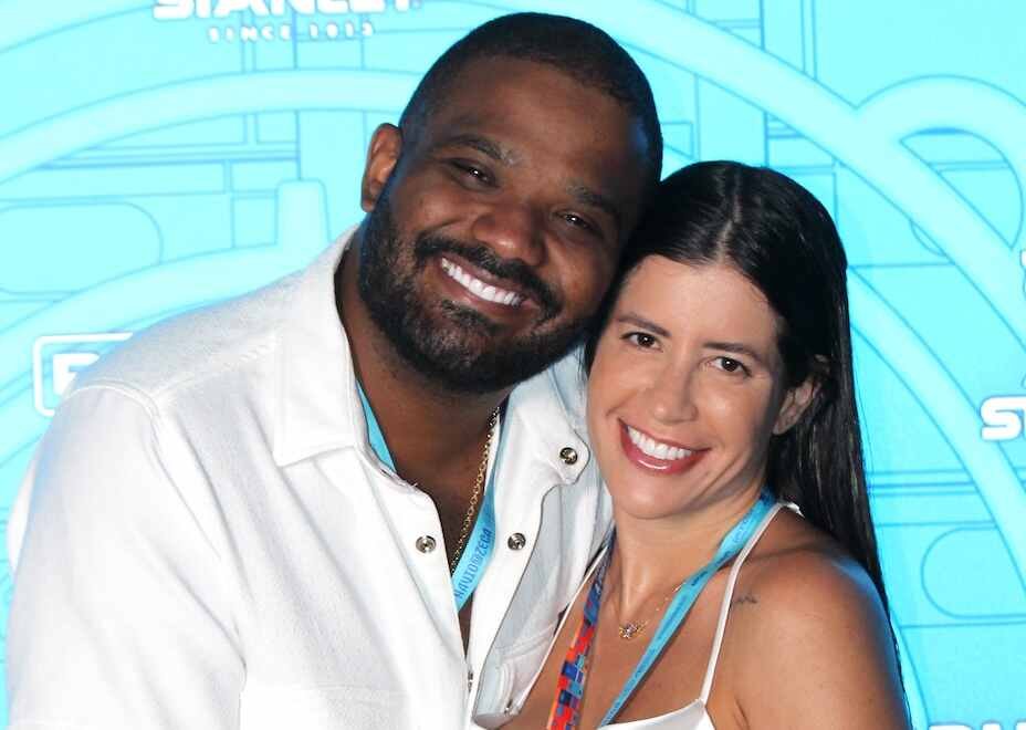 Arlindinho se declara e realiza show no Navio do Zeca Arlindinho se declara e realiza show no Navio do Zeca