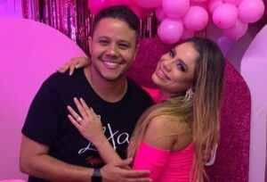 Gabriel Azevedo celebra a chegada de filha de Lexa: “Vovô de coração com muito amor”