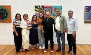 Marcos Palmeira prestigia exposição de Glayson Rocha na inauguração da Galeria Cavalcante