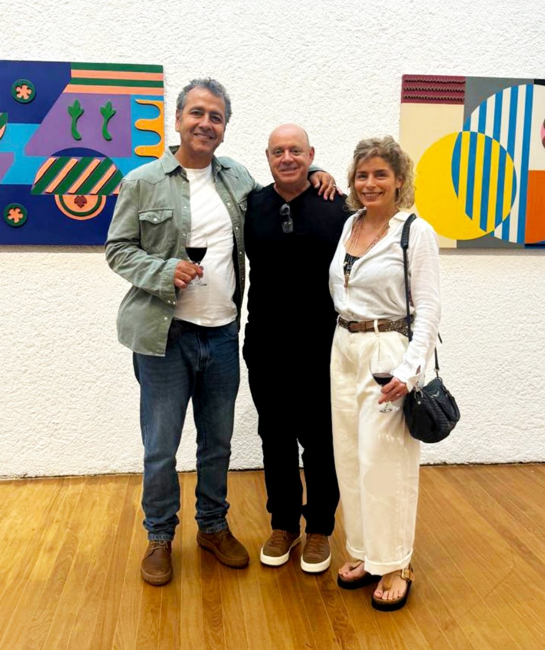 Marcos Palmeira prestigia exposição de Glayson Rocha na inauguração da Galeria Cavalcante 17 Screenshot 20241203 200448 Gallery
