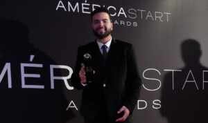 GringaCast conquista prêmio de Melhor Podcast no América Start Award
