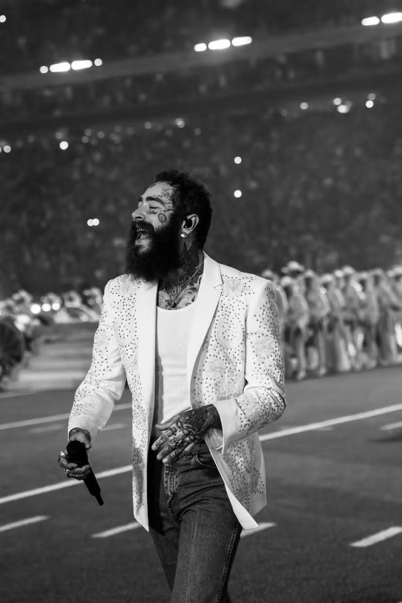 Após show no VillaMix Festival, Post Malone se apresenta na NFL ao lado de Beyoncé 19 image00002