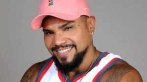 Naldo Benny se prepara para registrar seu primeiro projeto de pagode