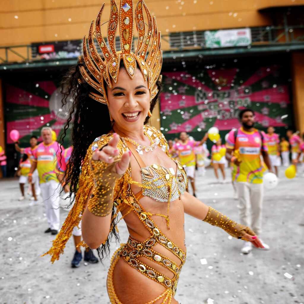 Chloé é anunciada como nova Musa da Porto da Pedra para o carnaval 2025 17 Chloe 1