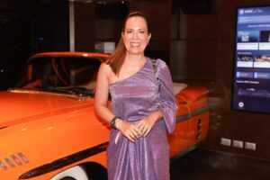 Regina Volpato aproveita show de Flávio Venturini no Navio Roupa Nova