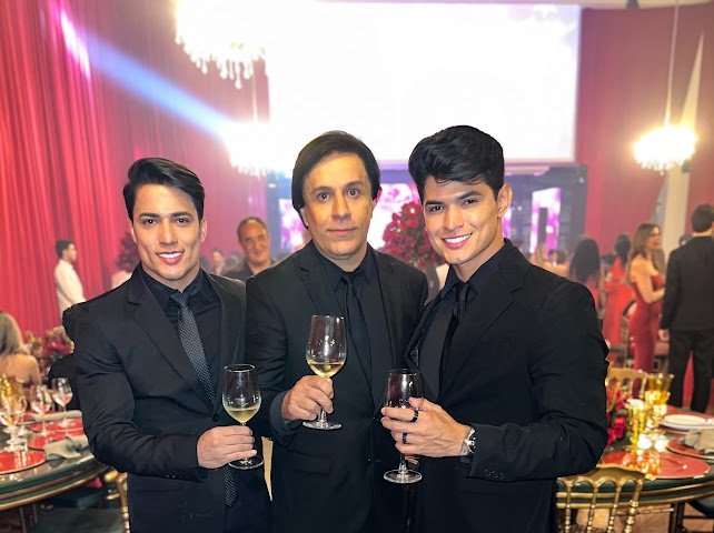 Do humor à música: Tom Cavalcante vira empresário da dupla sertaneja Jonatha e Cristiano 18 img 3630 1