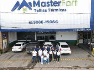 Como as telhas térmicas da Master Fort estão transformando a paisagem de construção em Goiânia