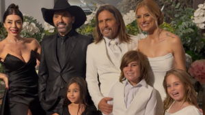 Sertanejo Hudson e Thayra Machado renovam os votos após 10 anos de casamento