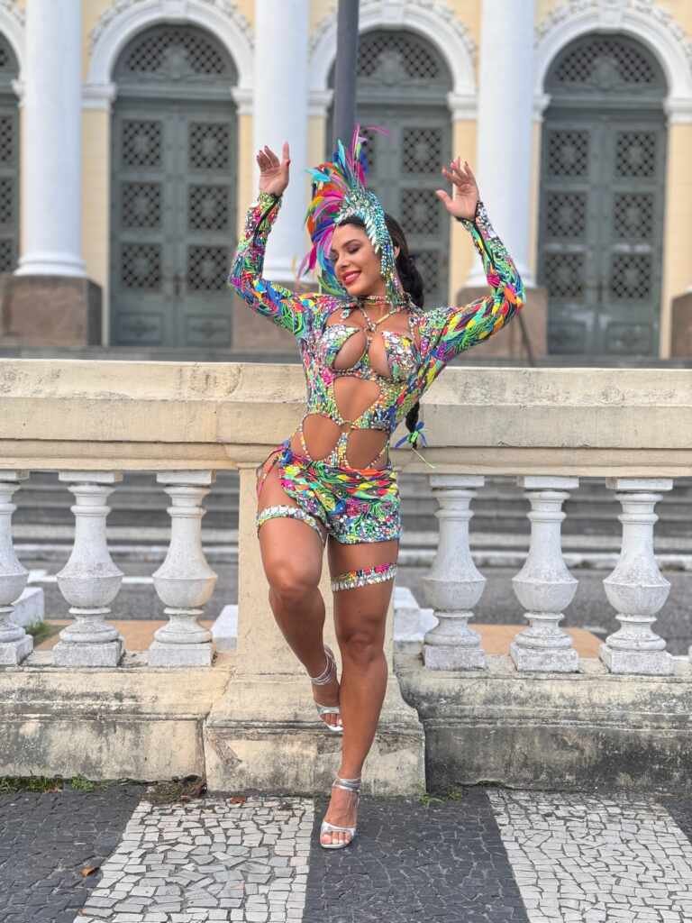 Monique Niteroi 1