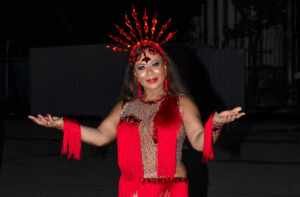 Sonia Olofsson brilha no carnaval: Empresária Sueca desfila com a Acadêmicos do Tucuruvi