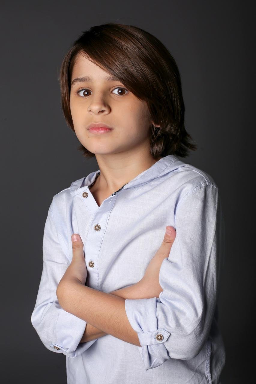 Arthur Monteiro: Aos 12 anos, jovem ator brasileiro brilha em série internacional da Netflix 17 WhatsApp Image 2024 12 11 at 20.12.21 1