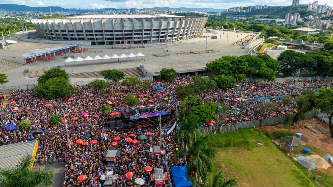 Clayton e Romario Publico no Beaga na Folia scaled
