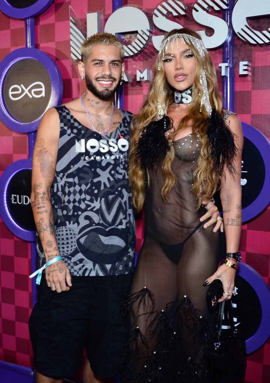 Virgínia Fonseca e Zé Felipe brilham com look transparente no Nosso Camarote na Sapucaí 23 Foto: Eduardo Martins / Brazil News