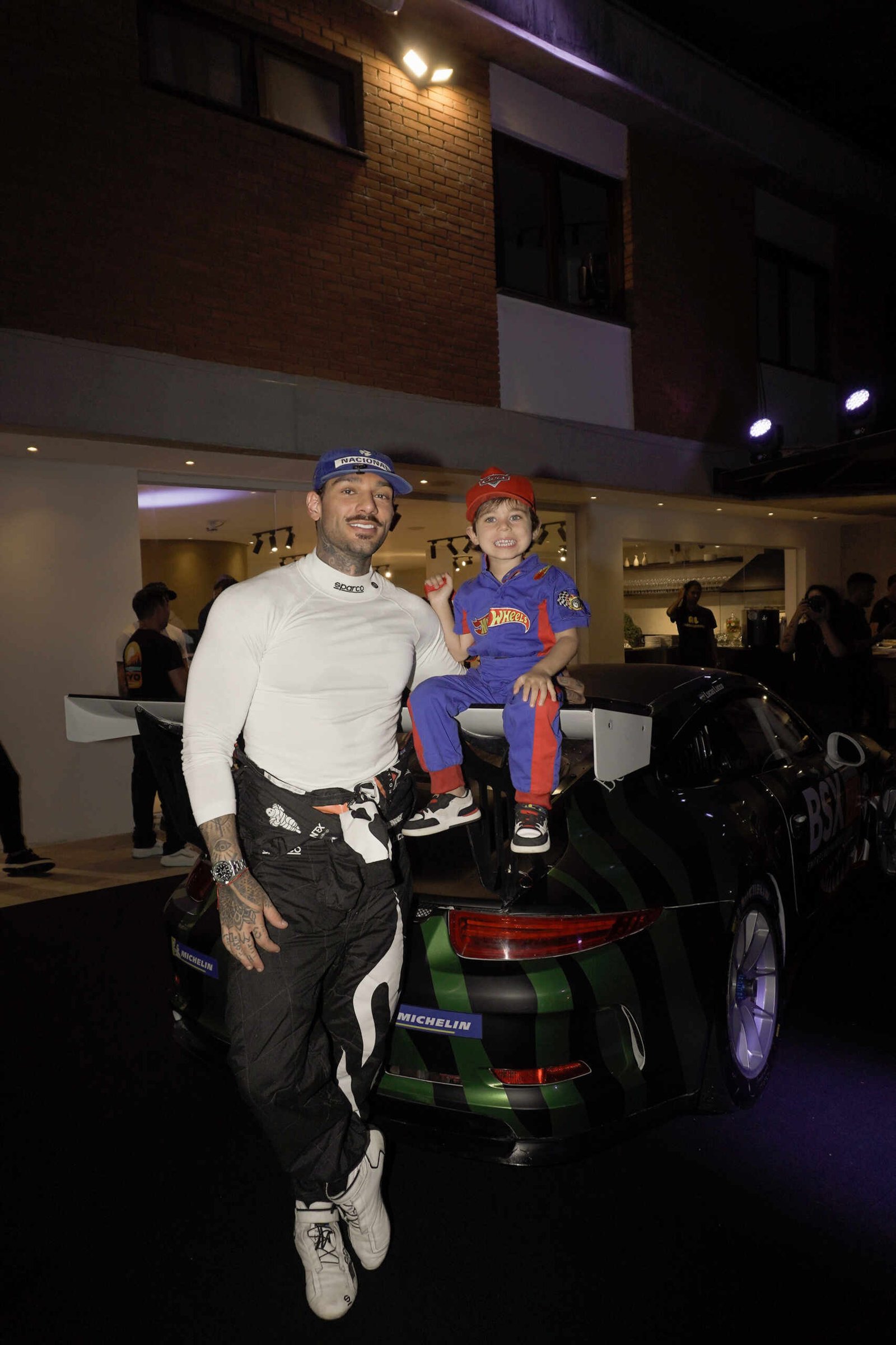 Lucas Lucco apresenta carro para temporada 2025 da Porsche Cup 22 IMG 7141 scaled