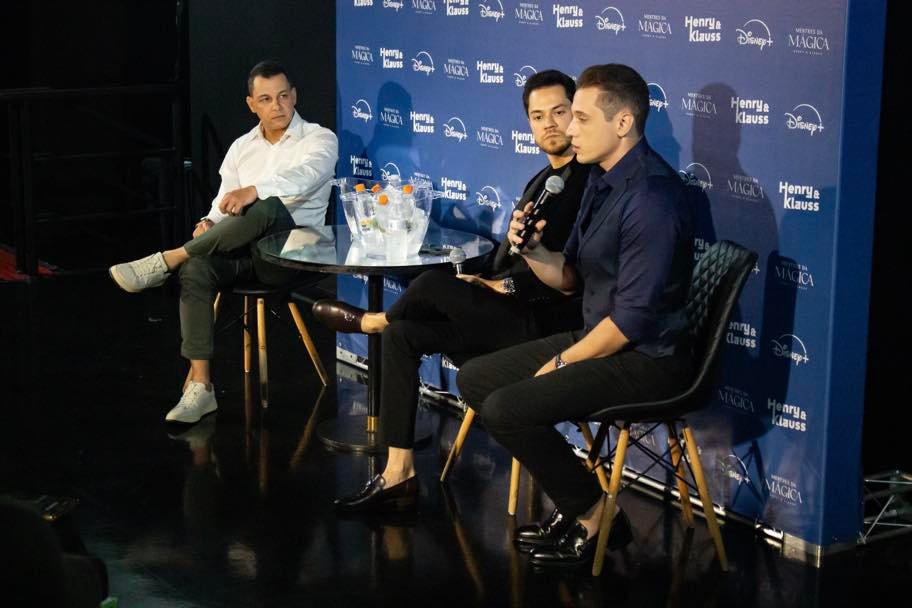 Henry & Klauss realizam premiere exclusiva de ‘Mestres da Mágica’ em São Paulo