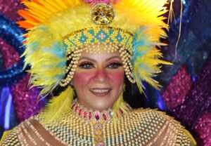 Thais Moreira, Empresária Apaixonada pelo Carnaval, Brilha no Acadêmicos do Tucuruvi