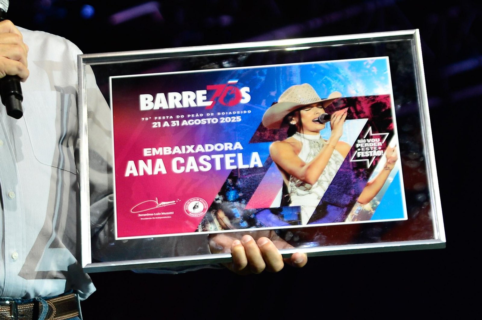 Ana Castela é nomeada embaixadora na Festa Oficial Barretos 70 anos no Villa Country 22 Ana Castela é nomeada embaixadora na Festa Oficial Barretos 70 anos no Villa Country