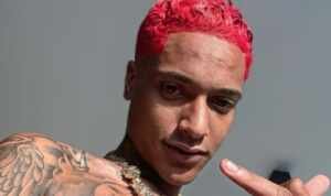 Oruam emplaca 2 músicas no Top 10 do Spotify