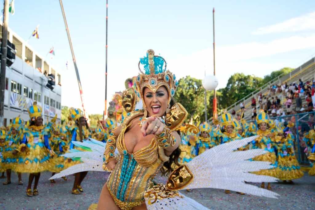 Musa da União da Ilha, Tatiana Breia vive expectativa da apuração do carnaval Musa da União da Ilha, Tatiana Breia vive expectativa da apuração do carnaval