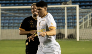 Felipe Amorim, Léo Foguete e Zé Vaqueiro participam do Jogo da Alegria em Fortaleza