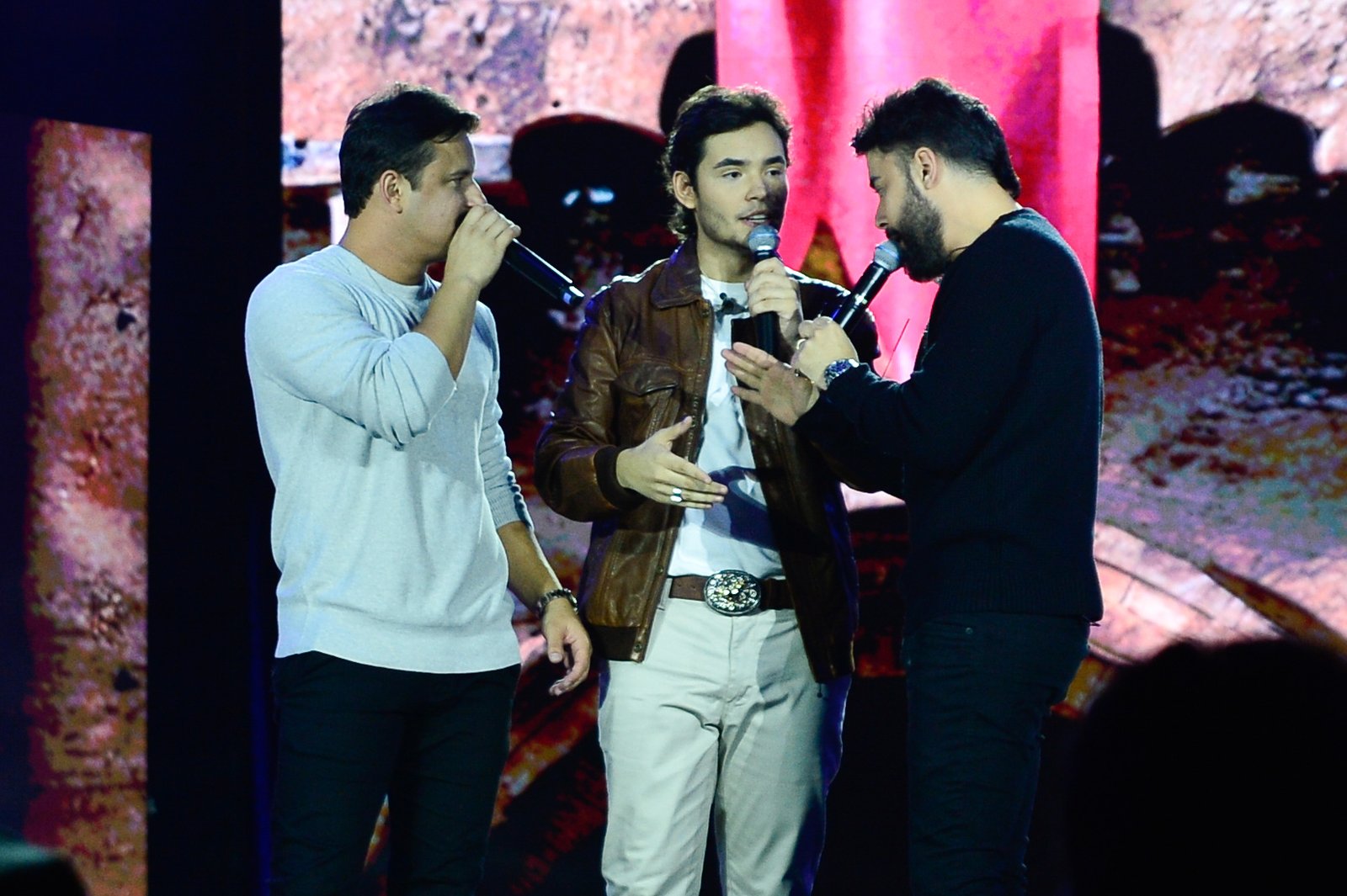 Sami Rico reúne ícones da música nacional em gravação de DVD