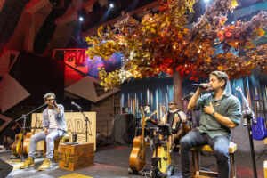 Bruninho & Davi celebram sucesso de “Violada BeD” e iniciam 2026 em alta nos palcos