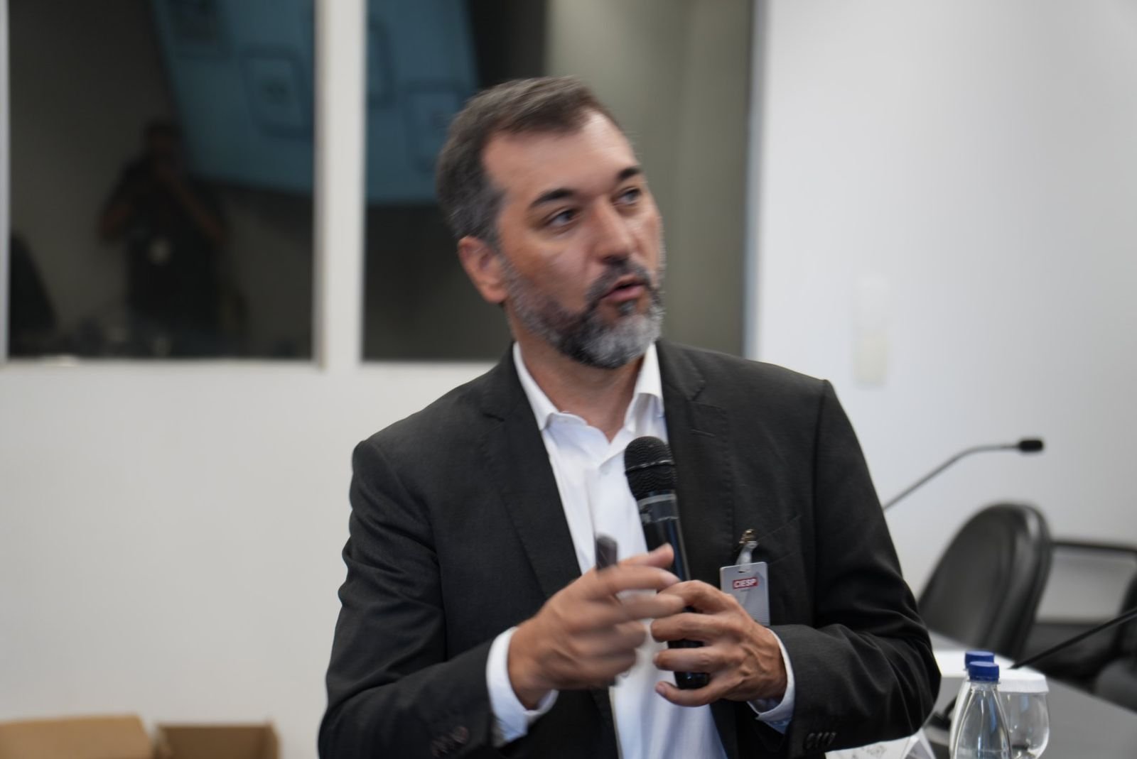 Com prazos emergenciais, economia circular é a única opção para tentar reduzir riscos ambientais 17 Marcelo Souza - Presidente do INEC - Instituto Nacional de Economia Circular