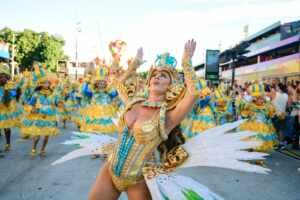Tatiana Breia irá ao quarto desfile como musa da União da Ilha em 2026