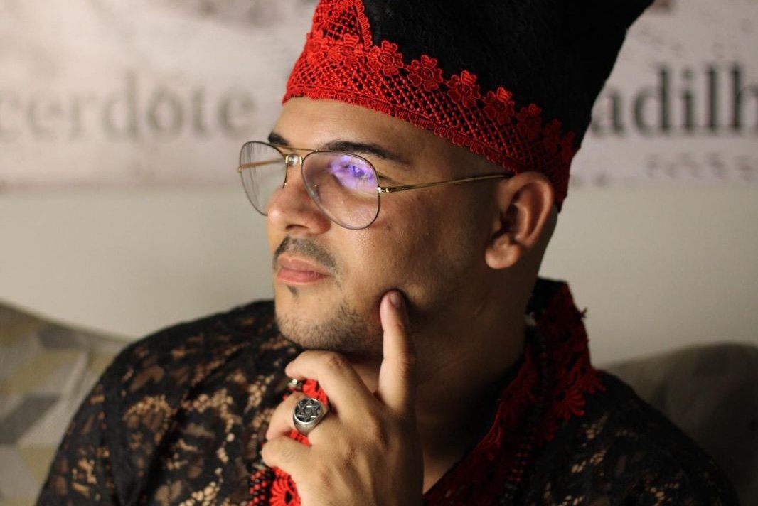 Sacerdote Bruno Padilha: O Mestre que está transformando vidas ao redor do mundo