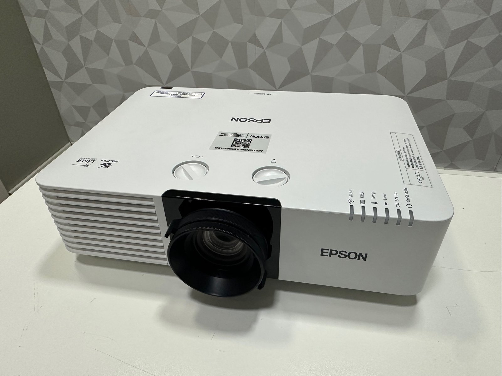 Assistência técnica de Projetor Epson: soluções especializadas e manutenção autorizada 18 assistencia tecnica projetor epson 2 2