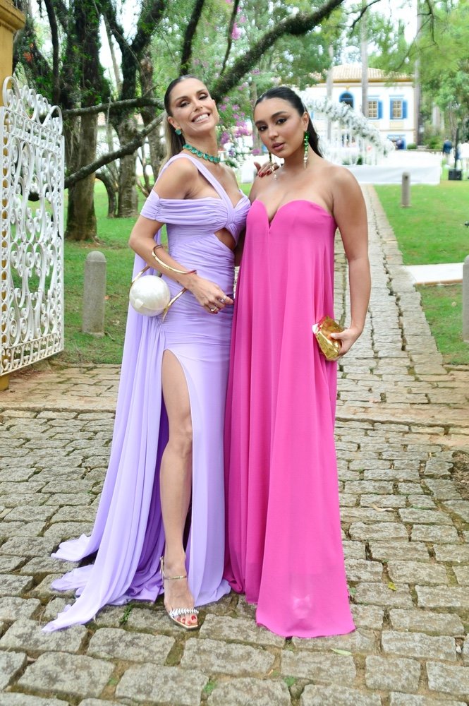 Famosos marcam presença em casamento de Jakelyne Oliveira e Mariano no interior de SP 40 edu2441 1