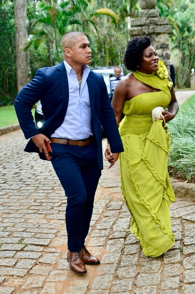 Famosos marcam presença em casamento de Jakelyne Oliveira e Mariano no interior de SP 49 edu2537 1