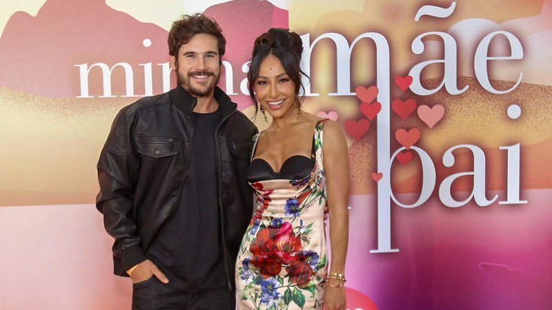 Sabrina Sato e Nicolas Prattes brilham em evento de lançamento do novo reality do Globoplay Sabrina Sato e Nicolas Prattes brilham em evento de lançamento do novo reality do Globoplay