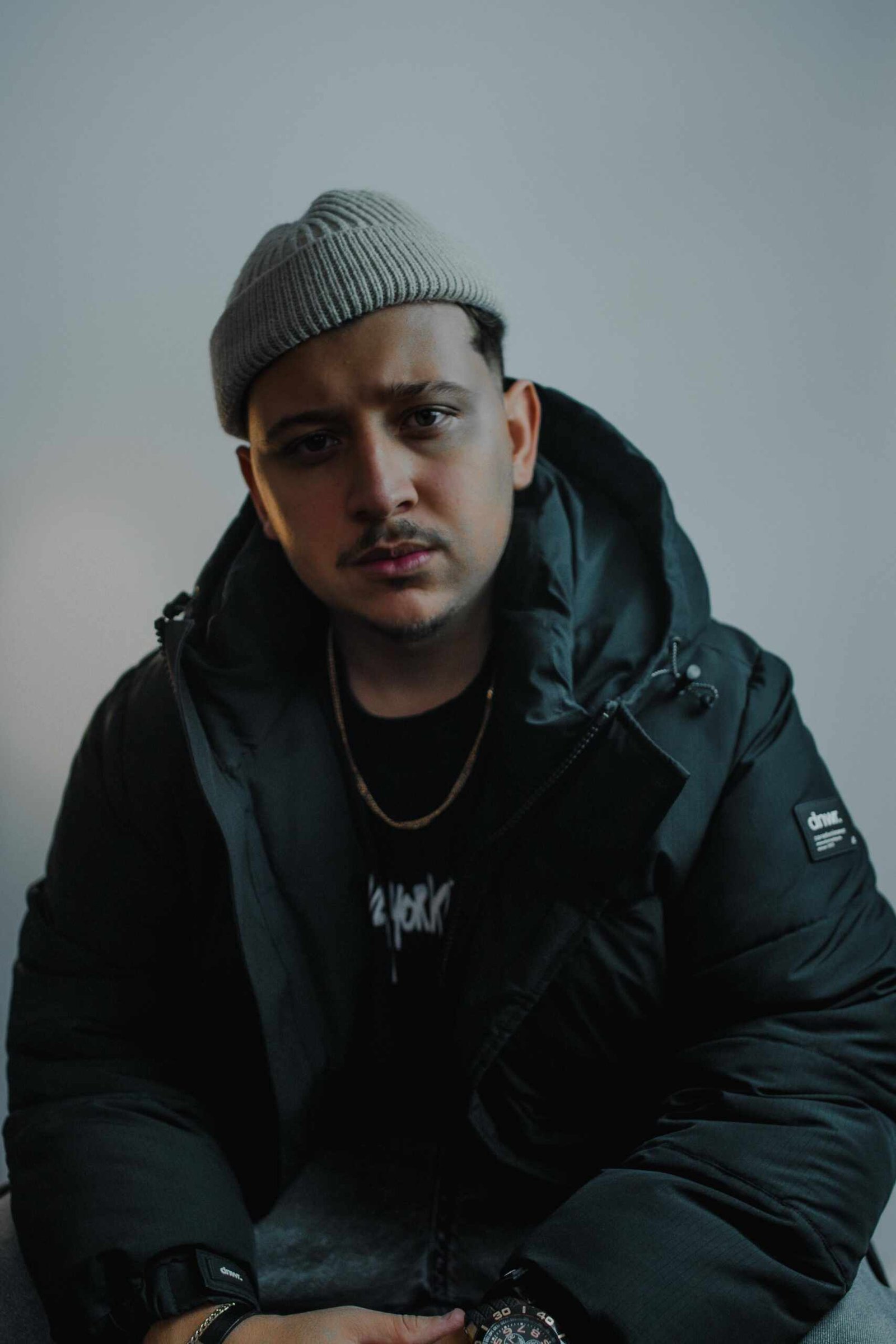 Victin ultrapassa 200 milhões de streams e anuncia tour pelo Brasil 18 PHOTO 2025 05 05 14 30 30 scaled