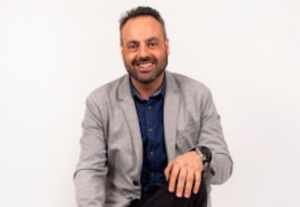 De forma clara, eficaz e persuasiva, Ricardo Russo vem conquistando a cada dia mais o púbico na TV