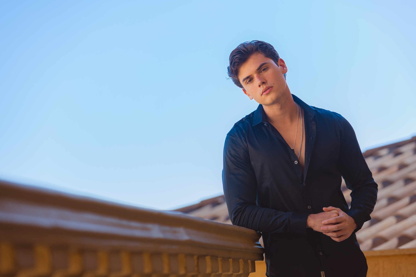 João Henrique apresenta música que promete ecoar “Em todo Lugar” 19 2J4A8778 scaled
