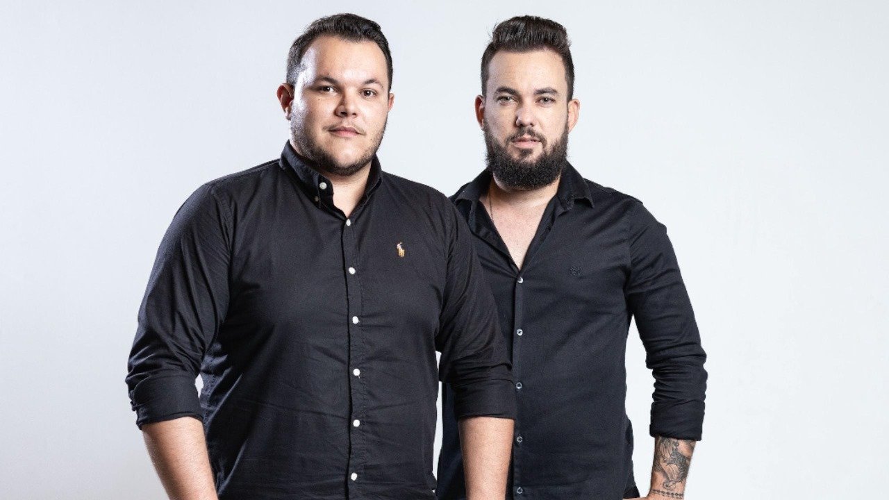 Matheus & Lorenzo lançam EP acústico ao vivo “Referências (Cantos e Cordas)” que celebra grandes clássicos da música brasileira 17 65314005 32fc 49e4 b61b 19200ce2da14