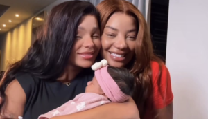 Ludmilla e Brunna Gonçalves revelam primeiro rosto da filha Zuri