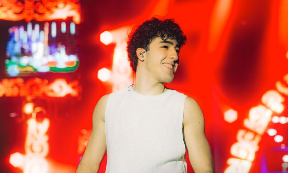 Prestes a iniciar maratona de São João, Enzo Rabelo lança “Pô, Mais Tempo?”