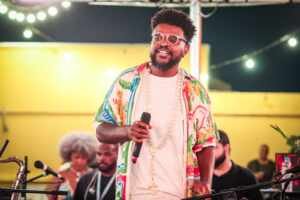 Festa do Samba volta ao terraço da Cidade do Samba com Nego Álvaro e convidados