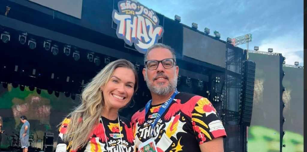 Douglas Nogueira assina projeto de palco do São João da Thay com direção artística de Andrezza Cruz Douglas Nogueira assina projeto de palco do São João da Thay com direção artística de Andrezza Cruz