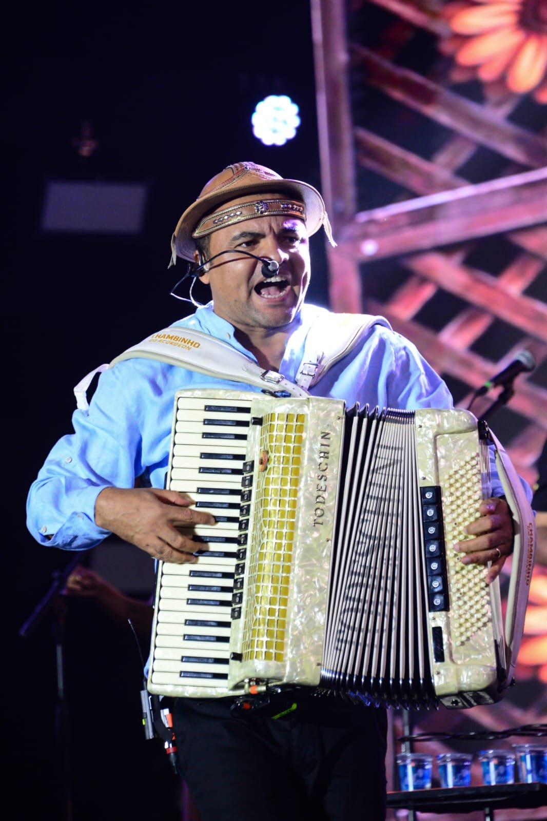 Estrelas da música nacional brilham no palco do Arraiá do Berimbau 33 Fotos: AG Fred Pontes